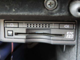 ITSスポットでの渋滞回避支援や安全運転支援などの恩恵を受けることができるETC2.0。