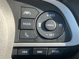 ■ステアリングスイッチで、安全運転!前方から目線を外さないように!