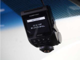 ◆ドライブレコーダー◆映像・音声などを記録する自動車用の装置です。 もしもの事故の際の記録はもちろん、旅行の際の思い出としてドライブの映像を楽しむことができます。※社外品のため、保証対象外