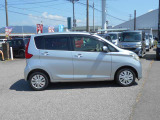納車前には整備士がエンジンオイル交換を含む車両総点検をしてから納車となります。