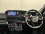 エンジンオイルの交換と、室内抗菌消臭処理を施工し、ご納車させていただきます