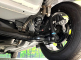 お車を安心してお乗りいただく為には、足回りの定期点検が欠かせません。サービスサポート(有償保証)では無料点検もご提供しており、安心のカーライフをお過ごしいただけるサポート体制が整っています。