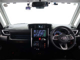 見通しのよいすっきりとした視界で、誰でも運転しやすいです。運転のしやすさは疲れにくさにも繋がりますよ♪