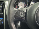 ステアリングスイッチ装備!運転しながら手元でオーディオの操作などができます。