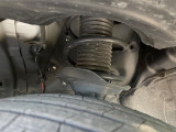 お車を安心してお乗りいただく為には、足回りの定期点検が欠かせません。サービスサポート(有償保証)では無料点検もご提供しており、安心のカーライフをお過ごしいただけるサポート体制が整っています。