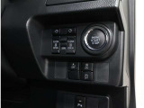 ポケットやバッグからキーを出さずにスマートに乗り込め、ボタンプッシュでおしゃれにエンジンスタートです。盗難防止イモビライザーも装備で安心です!