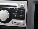 【CDチューナー】パネル前面にAUX端子を搭載。シンプルな操作性が魅力のCDチューナー。