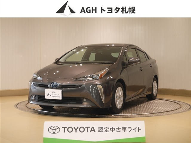トヨタ プリウス 
