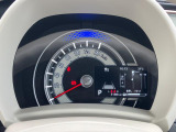 ランプ色で運転状態を表示しエコドライブをサポートするメーター!発電状況バッテリー残量なども一目瞭然!