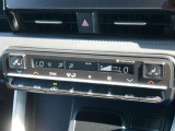オートエアコン シートヒーター(運転席助手席両方にあります)