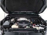 【エンジンルーム】エンジンルームもキレイに洗浄されています。ご納車前にしっかり整備させて頂きますので、ご安心ください。
