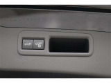 パワーバックドアスイッチです。