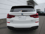 ご購入後はお近くの全国BMW正規ディーラーにて整備のご入庫いただけます。