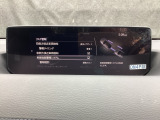 車線逸脱警報システム (LDWS) は自車が車線から逸脱する可能性があることを知らせる装置です。