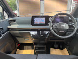 内装はルームクリーニング済みです!清潔な車内で快適なドライブをお楽しみください!!前席、後席、そしてエンジンルームまで全てクリーニング済みです。
