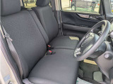 ナガイロングオートでは、国産車・外車とも全メーカーの軽自動車・普通車を取り扱っております。中古車・登録(届出)済未使用車だけでなく、新車のこともナガイロングオート新発田店にお任せください。