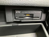 高速道路利用時にとても便利なETC!ビルトインタイプなので、すっきりとしています。納車までにセットアップをしてお渡しします♪