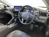 前方の見通しが良いすっきりした視界、誰でも扱いやすく運転できます。疲れにくく安心ドライブを更に快適なものにします!