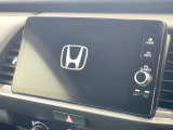 【純正9型ナビ】人気の純正ナビを装備。オーディオ機能も充実しており、Bluetooth接続すればお持ちのスマホやMP3プレイヤーの音楽を再生可能!毎日の運転がさらに楽しくなります!!
