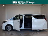 両側パワースライドドア付きだから、狭い駐車スペースなどでの 乗り降りラクラク!小さなお子さまのいるご家庭には嬉しい装備。