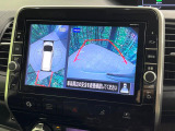 【アラウンドビューモニター】専用のカメラにより、上から見下ろしたような視点で360度クルマの周囲を確認することができます☆死角部分も確認しやすく、狭い場所での切り返しや駐車もスムーズに行えます。