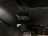 ETC付いてます。ETCが使用可能な道路通行料はキャッシュレスでスマートに走行できます。再セットアップして納車致します。