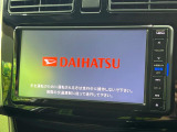 【メーカー純正ナビ】インテリアに溶け込むスタイリッシュな「専用設計」メーカーナビを装備♪視認性や操作性など基本性能にも優れ、より上質なカーライフをお楽しみいただけます。