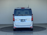 現車を確認できる方へ販売いたします。当社サービススタッフにて純正部品を使い点検整備を実施し、その後、ご納車させていただきますのでご安心してご利用いただけます。