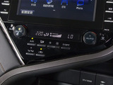 ★使いやすさや安全性を追求したステアリング周り!高級車ゆえにスイッチ類が多いのも特徴ですね!考え尽くされた配置ですぐに使いこなす事が出来ますのでご安心下さい!是非、体感してみて下さい!!