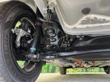 お車を安心してお乗りいただく為には、足回りの定期点検が欠かせません。サービスサポート(有償保証)では無料点検もご提供しており、安心のカーライフをお過ごしいただけるサポート体制が整っています。