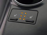 シートヒーターを装備しています!高級車ならではの装備です!シートが暖まりますので、寒い冬場も快適にご乗車頂けます!腰にも優しい!お子様や女性にも嬉しい装備ですね!!