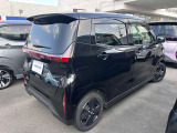 点検整備時に、メーカー新車保証〔新車登録日より、3年or6万キロの一般保証と5年or10万キロの特別保証〕を継承いたします。