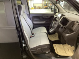 フィット性も良く、楽な運転姿勢を保てます。