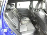 気になる汚れは「まるまるクリン」で解消! 当社の中古車はシートを外して隅々までキレイにクリーニングしてあります。