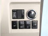 ボタンでエンジン始動が可能なプッシュスタートを搭載!もしもの時のイモビライザーも同時に装備されております!