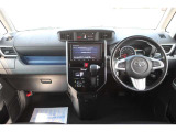 すっきりとした運転席回り☆