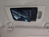 運転席のバイザー裏にはスマートインETC付きです♪