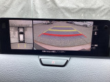 狭い場所での駐車やすれ違いなどでより的確な運転操作に役立つ360&deg;ビューモニターが装備されています。
