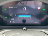 ☆視認性の良いメーターには電費情報など運転をサポートする様々な情報を表示します☆