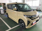 どのお車にも車検の残り期間により、安心の12ヶ月点検又は車検整備付きです。納車後の点検、車検などアフターサービスもお任せください。