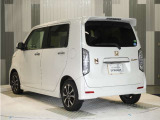色々なお店で販売しているHonda車ですが、アフターサービスも全てお任せ頂けるのは「HondaCars正規販売店」だけ!ご納車後もお住まいの地域の販売店にて アフターサービスをお任せいただけます。