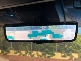 【デジタルインナーミラー】後席の大きな荷物や同乗者で後方が確認しづらい時でも安心!カメラが撮影した車両後方の映像をルームミラー内に表示。クリアな視界で状況の確認が可能です!