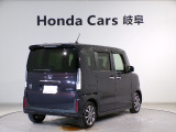 【点検整備】ご納車時には納車点検実施いたします。指定交換部品(エンジンオイル、オイルエレメント、ワイパーゴム)新品交換致します。その他必要交換部品は点検時交換致します。