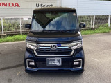 お客様に安全で快適なカーライフをお送りいただくために、中古車にも高いレベルの品質基準を設け、その基準に従って、全ての中古車について納車前整備を実施しています。