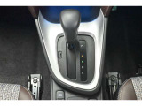 『トヨタ認定中古車』3つの安心を1台にセット!1.徹底した洗浄 2.車両検査証明書つき 3.ロングラン保証つき 全てをクリアした【安心】の証!詳しくスタッフまでお気軽にお問い合わせ下さい。