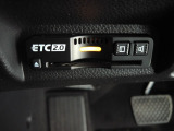 ETC付。高速道路の料金所はキャッシュレスで通過です。サービスエリア等にあるスマートインターの出入りも利用可能でとっても便利。ご納車後すぐにお使い頂けるようセットアップしてのお渡しとなります。