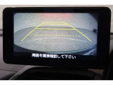 バックカメラが装備されており、後方の安全確認はもちろんのこと狭い場所での駐車や雨の日・夜間など視界の悪いコンディションでのストレスの軽減にもなります!
