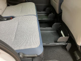 床面に置きたくないお荷物はこの「置きラクボックス」へどうぞ♪
