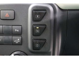 運転席廻りです。