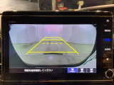 リアカメラ付で、後方をナビ画面で確認。車庫入れも安心です。もちろん、バックギアと連動しています。
